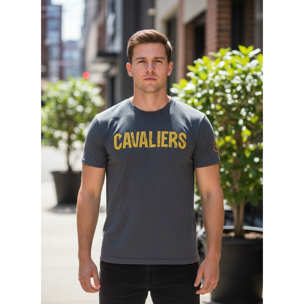 Majestic Threads Cleveland Cavaliers Mens Gray Medium NBA USA‎ -front marks